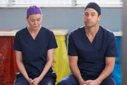 Schweigen sich gegenseitig an: Ellen Pompeo als Dr. Meredith Grey, Scott Speedman als Dr. Nick Marsh