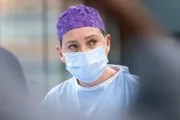 Konzentriert bei der Arbeit: Ellen Pompeo als Dr. Meredith Grey