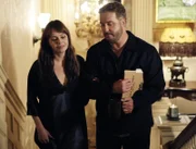 Grissom (William Petersen) besucht Lady Heather (Melinda Clarke), um mehr über die Hintergründe des vorliegenden Mordfalls zu erfahren.
