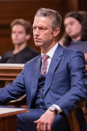 Dominick Carisi Jr. (Peter Scanavino)