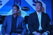 Owen Strand (Rob Lowe, l.); Judd Ryder (Jim Parrack, r.)
