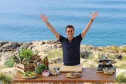 Gino D'Acampo   +++ Die Verwendung des sendungsbezogenen Materials ist nur mit dem Hinweis und Verlinkung auf RTL+ gestattet. +++