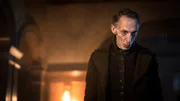 Phillip Boone (Julian Richings)