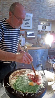 Die Geschmacksrichtungen in der Crêperie reichen von deftig bis süß