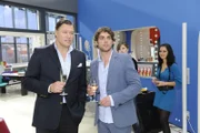 Was haben Richard (Robert Jarczyk, l.) und Jonas (Roy Peter Link, r.) nur entdeckt?