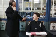 Um das Gewissen seines Bruders (Will Estes, r.) zu entlasten, nimmt sich Danny (Donnie Wahlberg, l.) frei: Er ermittelt in eigener Sache ...