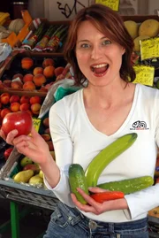Anja Koschemann designt und baut Dildos. Als Vorlage dienen der 35-jährigen Dresdnerin vorwiegend Obst und Gemüse..Anja Koschemann designt und baut Dildos. Als Vorlage dienen der 35-jährigen Dresdnerin vorwiegend Obst und Gemüse..
