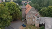 Besteht Einsturzgefahr für die Decke im Schloss?