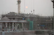 Der neue Hindu-Tempel steht auf den Ruinen einer Moschee, die 1992 von Hindu-Extremisten zerstört worden war.