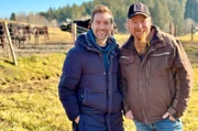Rib-Eye, Rumpsteak oder sogar das Filet vom Wagyu ist bei Fleischliebhabern besonders beliebt und teuer! Doch was ist dran am Premium-Fleisch? Das erfährt Daniel Aßmann bei Deutschlands „Fleischpapst“ Lucki Maurer aufs Europas erste Bio-Wagyu-Farm im niederbayrischen Rattenberg.