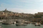 Anna Seghers' Roman „Transit“ spielt während der deutschen Besatzung in Marseille.