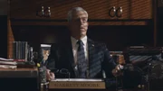Garrett Moore (Gregory Jbara)