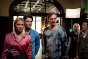 Unter den Masterclassschülern (v.l.: Sunny (Valentina Pahde), Lennard (Gerrit Klein), Ove (Wilson Gonzalez Ochsenknecht), Ruby (Linda Rohrer), Nik (Brix Schaumburg) herrscht ein allgemeiner Schockzustand. Keiner kann glauben, wer Kim wirklich auf dem Gewissen hat!
