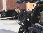 Booth (David Boreanaz) setzt alles daran, den Scharfschützen Broadsky um jeden Preis zur Strecke zu bringen...  Die Verwendung des sendungsbezogenen Materials ist nur mit dem Hinweis und Verlinkung auf TVNOW gestattet.