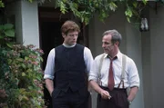 Sidney Chambers (James Norton, l.); Geordie Keating (Robson Green, r.)