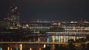 Blick vom Kahlenberg: Donau und UNO-City