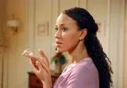 10 Uhr im Ersten. Samia (Dominique Siassia) bezweifelt, dass sie ihrem Vater Joshua jemals wieder vertrauen kann.