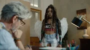 Nina (Amara Okereke) will ganz bestimmt und unbedingt endlich die Therapie bei Dr. Baxter machen.