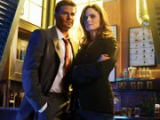 L-R: Seeley Booth (David Boreanaz), Temperance Brennan (Emily Deschanel)