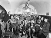 Adolf Hitler im Casino des Braunen Haus.