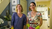 Conny (Brigitte Zeh, l.) und Magda (Verena Altenberger) lernen Tobis alten Freund Chris kennen.