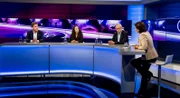 Zu Gast bei Moderatorin Sandra Maischberger (re.): v.l.n.r.  Markus Feldenkirchen (Spiegel-Autor), Anna Schneider (Chefreporterin Freiheit bei Welt) und Albrecht von Lucke (Journalist und Publizist).