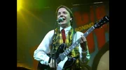 Olli Dittrich, Sänger der Band "Die Doofen", auf der Alabama-Bühne 1995.