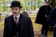 Frederick Regan (Aidan O'Hare)