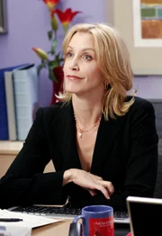 Hat ihre Probleme mit Nina, die sich in der Agentur wie ein Tyrann verhält: Lynette (Felicity Huffman) ...