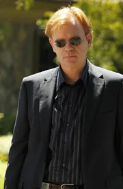 Lt. Horatio Caine (David Caruso)