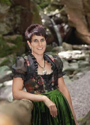 SF bi de Lüt Landfrauenküche - Fabienne Müller in Heiligkreuz SG Folge 4 Landfrau Fabienne Müller
