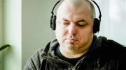 Esad Landžo – Am 16. November 1998 wurde Esad Landžo des Verstoßes gegen die Gesetze und Gebräuche des Krieges und eines schweren Verstoßes gegen die Genfer Konventionen für schuldig befunden.