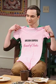 Bringt seine Freunde in Schwierigkeiten: Sheldon (Jim Parsons) ...