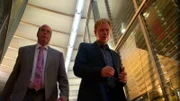 Lt. Horatio Caine (David Caruso, r.)