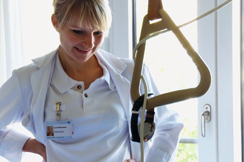 Zehn Jahre - Vier junge Menschen suchen ihren Platz im Leben (CH, 2024)