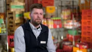 S02E36: Markus ist guter Dinge: Die Vorzüge des Teilzeitjobs möchte er nicht mehr missen.