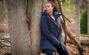 Special Agent Sheryll Barnes (Roxy Sternberg)