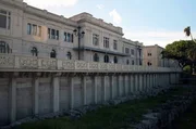 Das Kalabrien der Frauen und von Gianni Versace