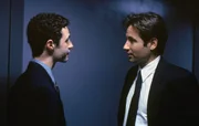 Fox Mulder (David Duchovny, l.) Fox Mulder (David Duchovny, l.)