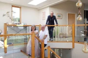V.l.: Carol, Paul und Kevin McCloud