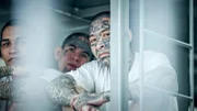 Die Mitglieder berüchtigter Bande haben Tatoos, die von ihren Straftaten erzählen.