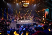 Titel: TV total Promi Wrestling; Fotograf: Steffen Z Wolff; Bildredakteur: Nadine Vaders; Dateiname: 3123518.JPG; Rechtehinweis: Dieses Bild darf honorarfrei für redaktionelle Zwecke und nur im Rahmen der Programmankündigung verwendet werden. Andere Veröffentlichungen sind nur nach Rücksprache und ausdrücklicher Genehmigung der Seven.One Entertainment Group GmbH möglich. Nicht für EPG! Verwendung nur mit vollständigem Copyrightvermerk. Das Foto darf nicht verändert, bearbeitet und nur im Ganzen verwendet werden. Es darf nicht archiviert werden. Es darf nicht an Dritte weitergeleitet werden. Aneinanderreihung/Zusammenlegung/Kopplung von Bildern zum Zweck der Erstellung von Slide-Shows o.ä. nicht gestattet; Verbindung/Einfügen/Anfügen von Werbung nicht gestattet.  Bei Fragen: foto@seven.one Voraussetzung für die Verwendung dieser Programmdaten ist die Zustimmung zu den Allgemeinen Geschäftsbedingungen der Presselounges der Sender der Seven.One Entertainment Group GmbH.