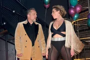 ACHTUNG SPERRFRIST! Die Veröffentlichung dieses Motives ist für alle ONLINE-MEDIEN (außer Programm-Presse) erst ab dem 24.07.2025 frei.  Michael "Michi" (Lars Pape) und Yvonne (Gisa Zach) gelingt trotz allem ein fulminanter Auftritt.