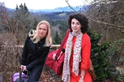 Coco; Pauline