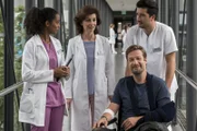 (v.l.n.r.) Emma Jahn (Elisa Agbaglah); Karin Patzelt (Marijam Agischewa); Frank Boger (Christoph Kottenkamp)