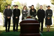 l-r Lance Sweets(John Francis Daley),Zack Addy( Eric Millegan),Temperance Brennan(Emily Deschanel),Angela Montenegro(Michaela Conlin),Jack Hodgins(T.J. Thyne),Camille Saroyan(Tamara Taylor)