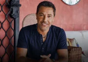 Artwork zu der Serie "Ginos Italien - Essen wie bei Mamma" mit Gino D'Acampo.  Die Verwendung des sendungsbezogenen Materials ist nur mit dem Hinweis und Verlinkung auf RTL+ gestattet.