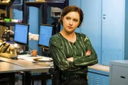 Hana Gibson (Keisha Castle-Hughes)