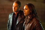 Kelly Severide (Taylor Kinney), Gabriela Dawson (Monica Raymund)