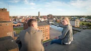 Um Dr. Bode (Udo Schenk) in seinem vermeintlich bösen Spiel mit den Ermittlern aus der Reserve zu locken, kommt auch Anneke van der Meer (Isabel Berghout) als Lockvogel zum Einsatz. Kann sie zu Dr. Bode einen persönlichen Kontakt herstellen, um mehr von ihm zu erfahren? Oder durchschaut der Psychologe das falsche Spiel und Anneke ist in Gefahr?